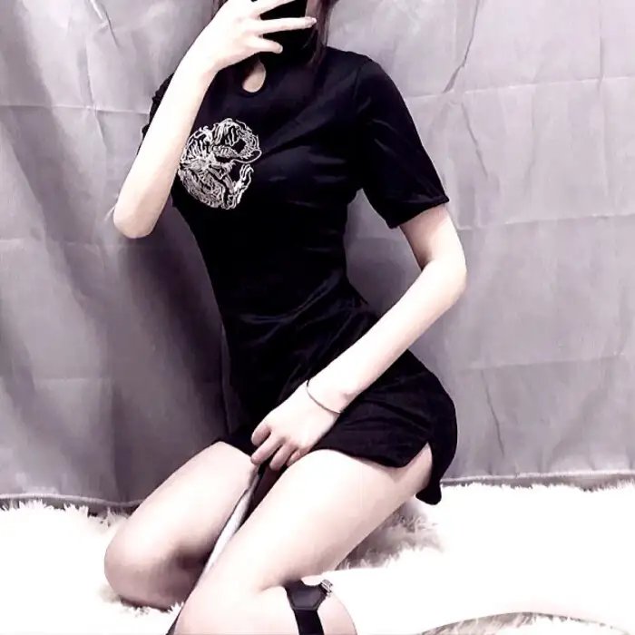 爱在血泪交织时